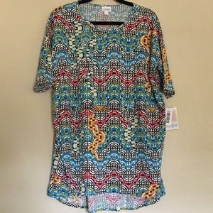 LuLaRoe Irma Tunic sz S